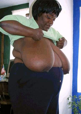 BBW black mama exposing her fat boobs at
