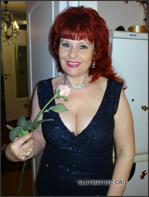 Mature Sex The Well Preserved Red Haired Picture 3